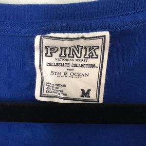 PINK Victoria's Secret Tops - Pink by VS. Florida Gators Tee Size Medium PINK Victoria's Secret Tops - Pink by VS. Florida Gators Tee Size Medium